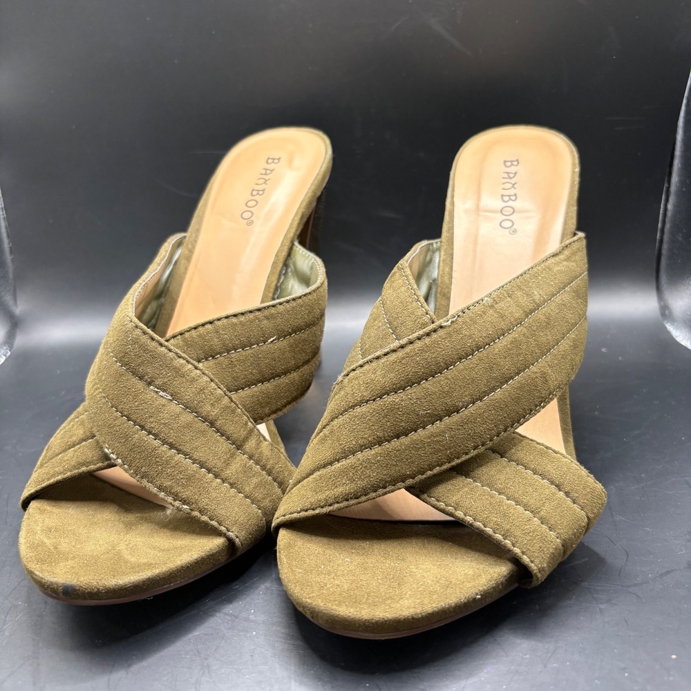 Bamboo Olive Green Mules Gold‎ Block Heel Criss Cross Strap Sandals size 10/40